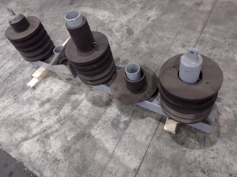 5&quot; X 5&quot; X 1/2&quot; ROUNDO MODEL #R-5-S HYDRAULIC ANGLE ROLL: STOCK #23480
