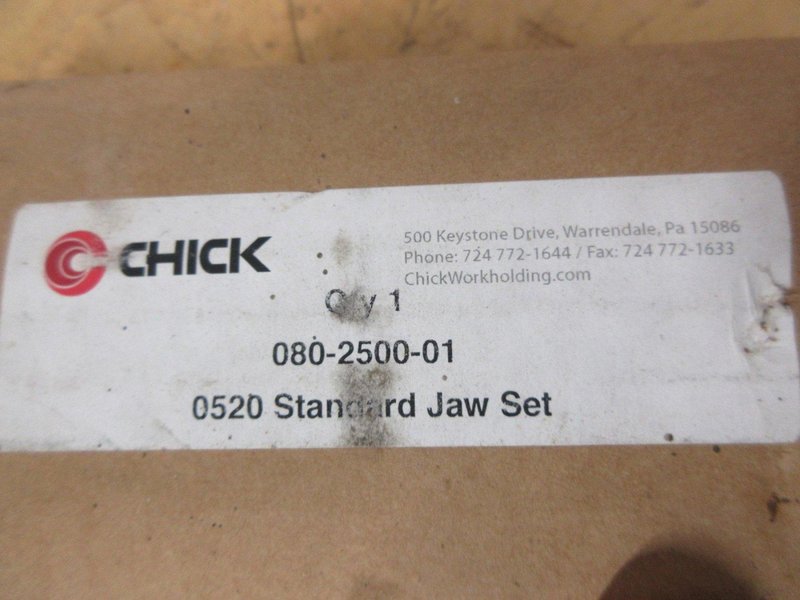Chick Double Lock Aluminum Vise Jaw Sets, (3) 1040 100mm x 40mm, (1) 0520 Standard Set- Auction Item