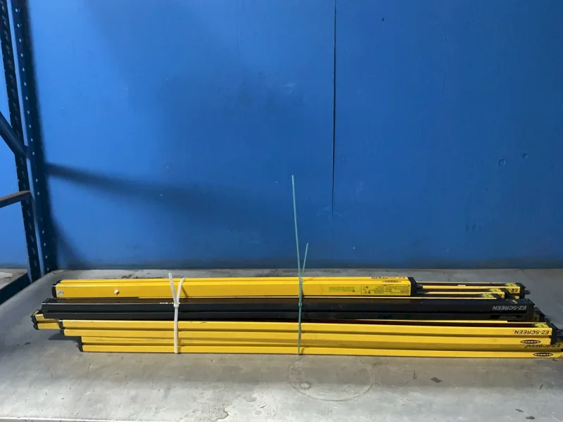 BANNER EZ-SCREEN SAFETY LIGHT CURTAINS