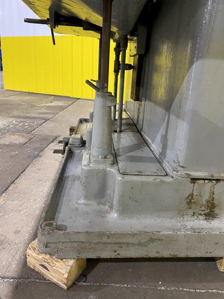 6 SPINDLE LEELAND GIFFORD GANG DRILL: STOCK #18509