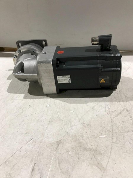 SIEMENS 1FK2206-4AF00-1MA0 Servo Motor USED