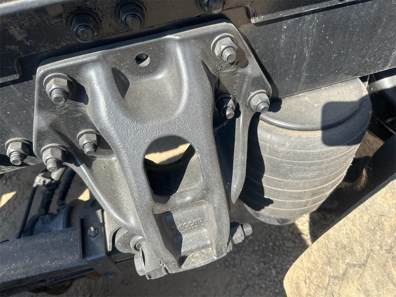 2022 Kenworth T680 1XKYD49X9NJ466983