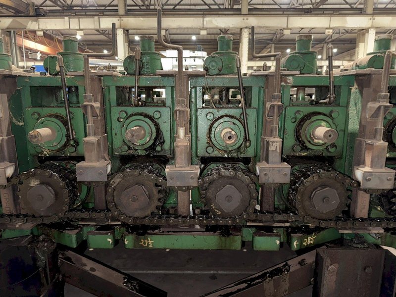 36&quot; HI-RIB (7.2 TYPE) PANEL RAFTED ROLLFORMER LINE;  INCLUDES UNCOILER, FLYING SHEAR &amp; STACKER: YOBRO #24156