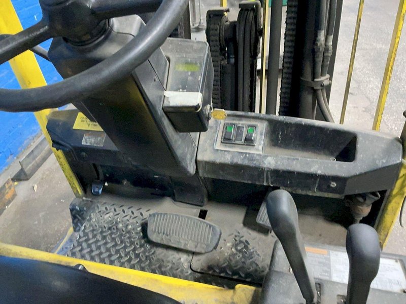HYSTER 2450 LBS ELECTRIC FORKLIFT  -  J30XMT-22