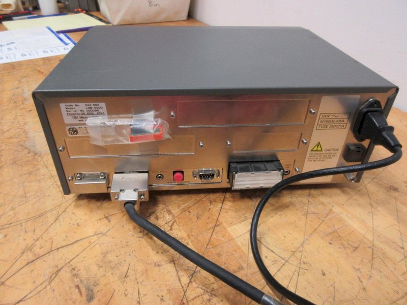 Mitutoyo Laser Scan Micrometer with Measuring LSM-501 and Display Unit LSM-6000- Auction Item