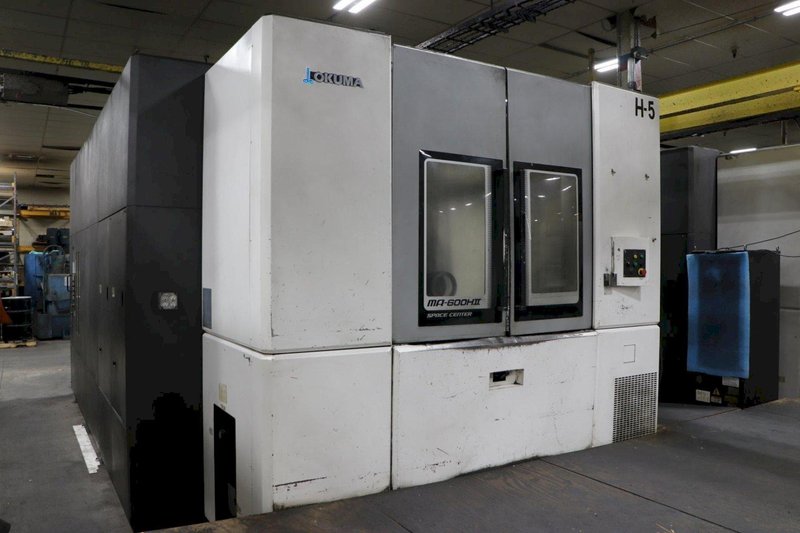 Okuma MA-600HII CNC Horizontal Machining Center, 2013 – Chip Conveyor