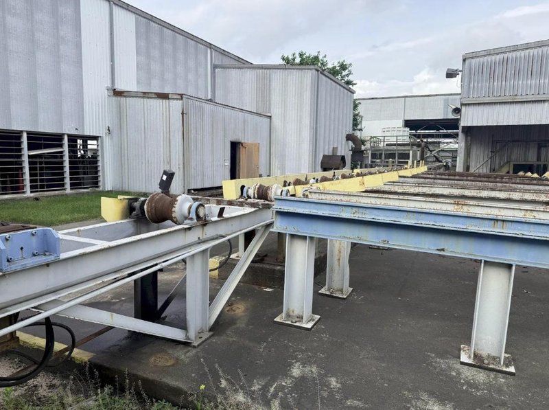 2000 TON HEAVY DUTY 4-POST HYDRAULIC PRESS. STOCK # 0543726