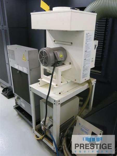 Makino D500 5-Axis Vertical Machining Center