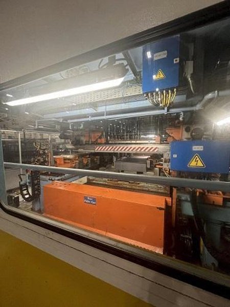 2500 &amp; (4) 1250 TON SCHULER MDL HZPUI HYDRAULIC TANDEM PRESS LINE