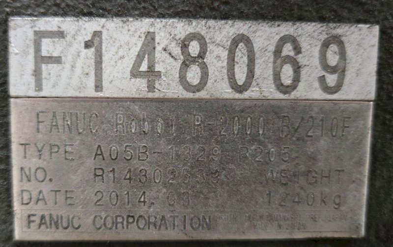 FANUC R-2000IB/210F + R30IB ROBOT ARM AND CONTROL CABINET USED