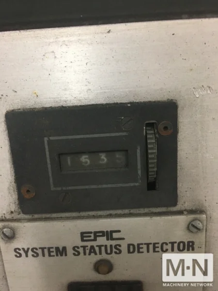 40 TON 2.5 OZ JACO VERTICAL CLAMP INJECTION MOLDING MACHINE MFG 1995