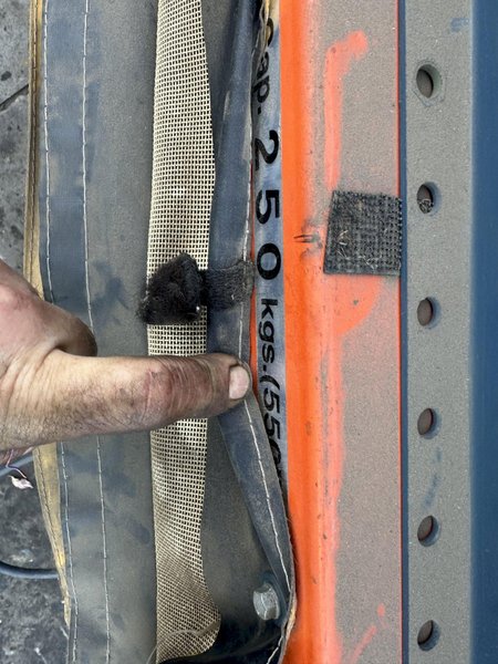 550 BISHAMON HYDRAULIC SCISSOR LIFT TABLE: STOCK #78830