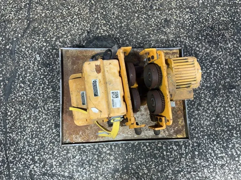 HARRINGTON 2 TONS HOIST