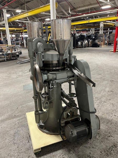 MANESTY 33 STATIONS BB3A TABLET PRESS 33 STATIONS