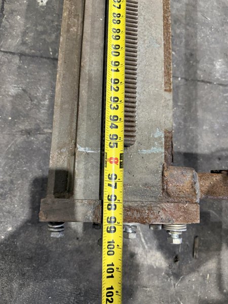 8' ARM X 6' HIGH OHIO POWERED WELDING MANIPULATOR, WITH LINCOLN WELDING ACCESSORIES: YOBRO #24903