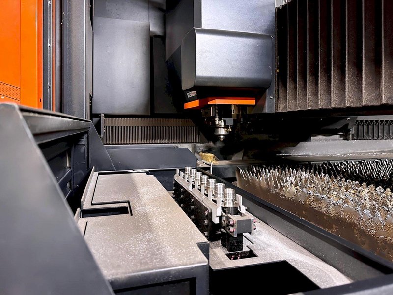 Mazak Optiplex 3015 DDL 4kW Fiber