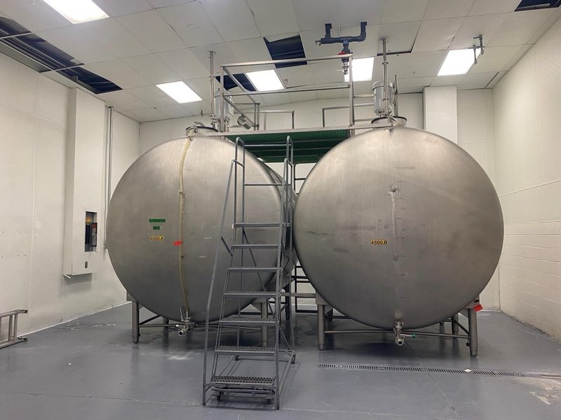 4,500 Gallon Trinity Industries Stainless Steel Holding Tank, 1991 – Admix Rotosolver High Shear Mixing System