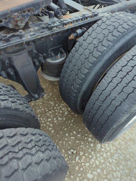 2013 Freightliner Cascadia 1FUJGLDR2DSBR0061