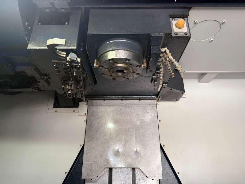 Doosan DNM-500 CNC Vertical Machining Center – TSC Mill
