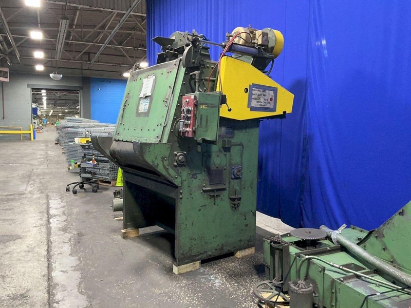 WHEELABRATOR 27” X 36”, 1000 LBS SHOT BLASTER