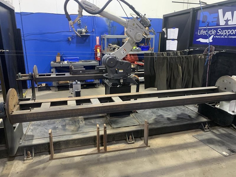 Miller Performarc PA1100SS (PA212S) Robotic Weld Cell, 2012 – Panasonic TAWERS TA-1900 Robot, 350 Amp Panasonic Dip Pulse HMIII350, Dual Light Curtains