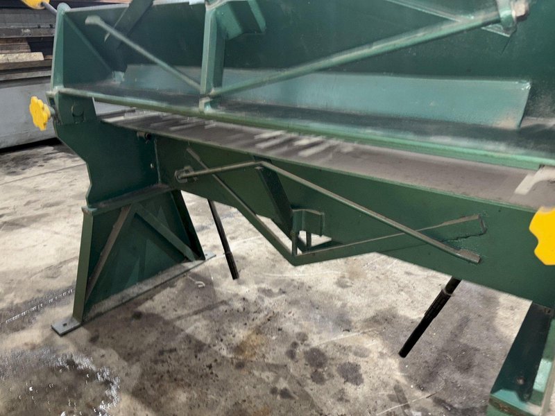 48" X 12 GAUGE C&amp;J MANUAL APRON BOX &amp; PAN FINGER BRAKE: STOCK #22918