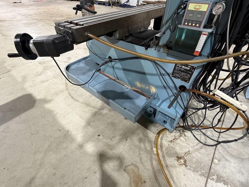 SWI TRAK DPMSX 2P, 3 Axis CNC Bed Mill