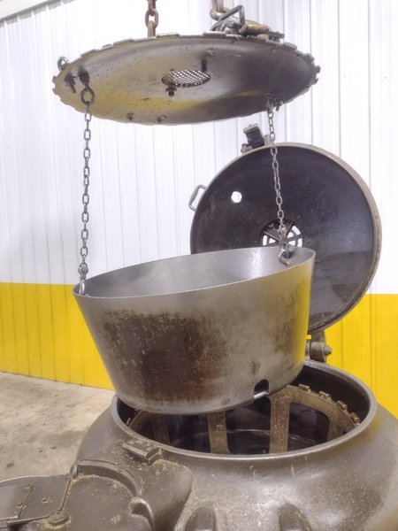 30&quot; BARRETT MODEL #1100E MOTORIZED CHIP SPINNER / WRINGER w/ (2) CHIP PANS: STOCK #23373