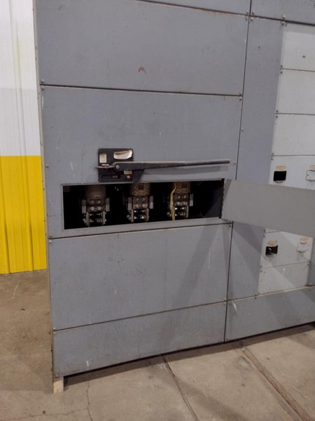 3000 AMP CUTLER-HAMMER ELECTRIC SWITCHBOARD PANEL: STOCK #18729