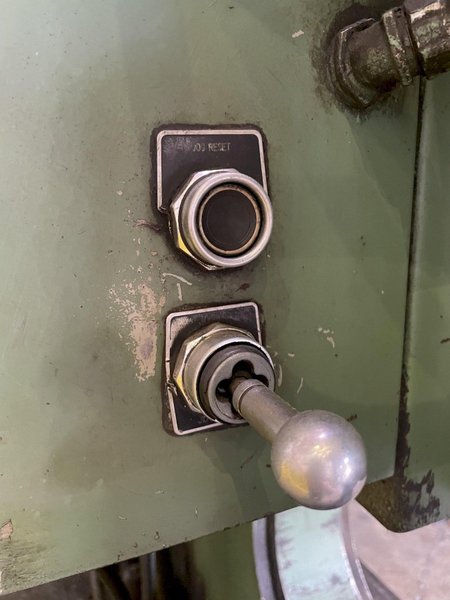 95 TON HILL ACME MODEL #6 HYDRAULIC IRONWORKER: STOCK #14712