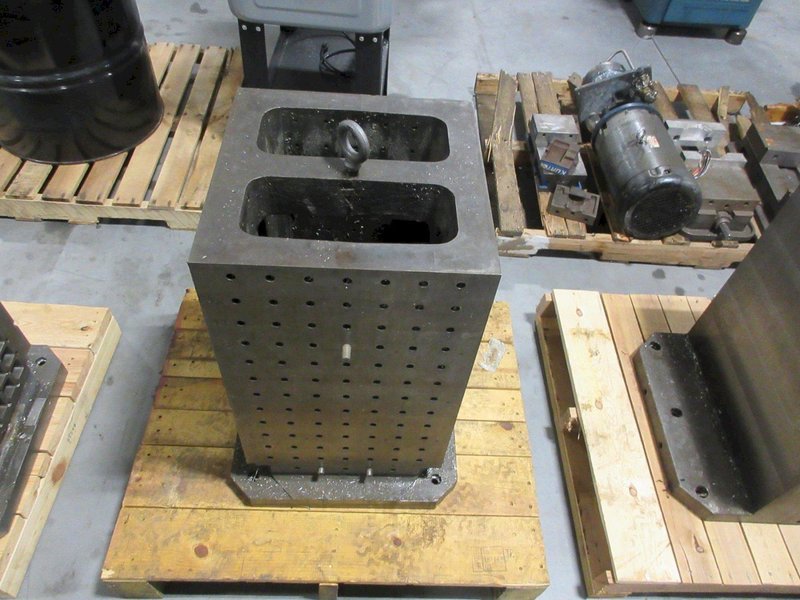 500mm Pallet, 16" x 16" Square Tombstone with Mounting Grid of Pin and Threaded Holes- Auction Item