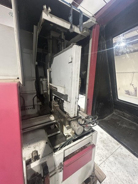 22″ Behringer VAL-560 NC1 Automatic Cold Saw, 2014 – Bar Loader, Conveyor, Dust Collector