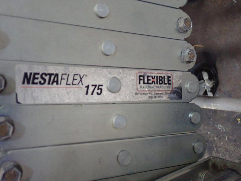 NESTAFLEX 24' X 6" FLEXIBLE GRAVITY CONVEYOR  -  175