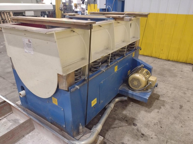 17 CUBIC FOOT VIBE TECH MODEL #VTHT-2472 TUB STYLE VIBRATORY FINISHER : YOBRO #25354
