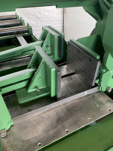 12" X 16" DOALL MODEL C-80 HORIZONTAL BANDSAW. STOCK # 0686624.