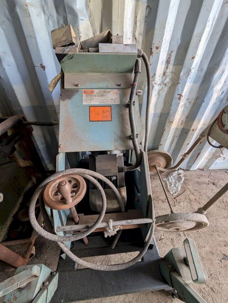 GULLCO MODEL #KBM-28 PLATE BEVELING MACHINE: YOBRO #24075