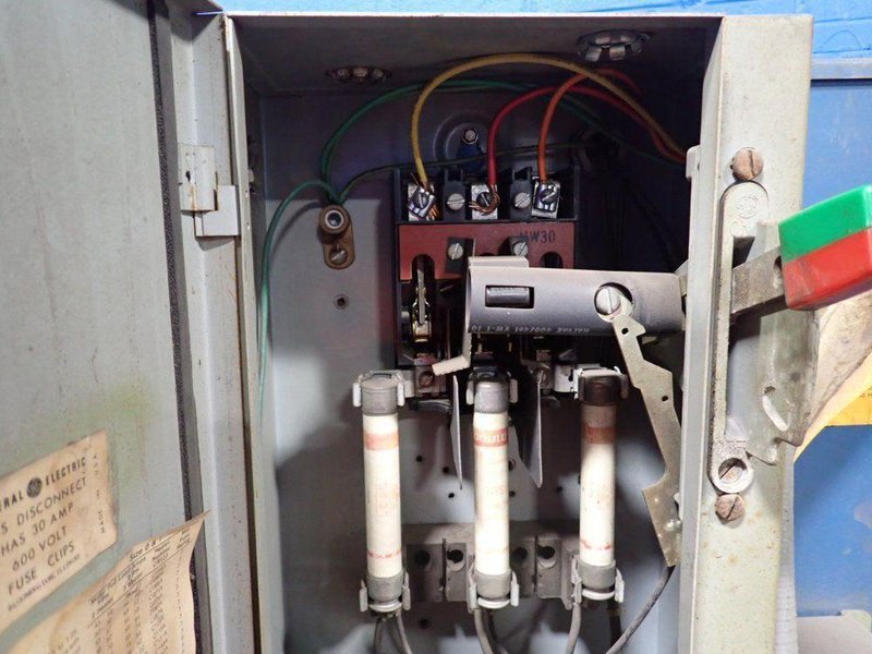 DONALDSON TORIT DUST COLLECTOR  -  VS1200