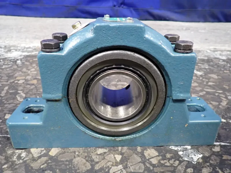 DODGE ROLLER BEARING  -  P2B-K-208 TYPE K