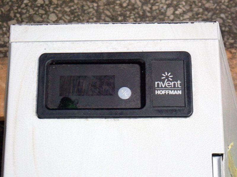 NVENT HOFFMAN 3940/4104 BTU ELECTRONIC ENCLOSURE AIR CONDITIONER  -  N280416G050