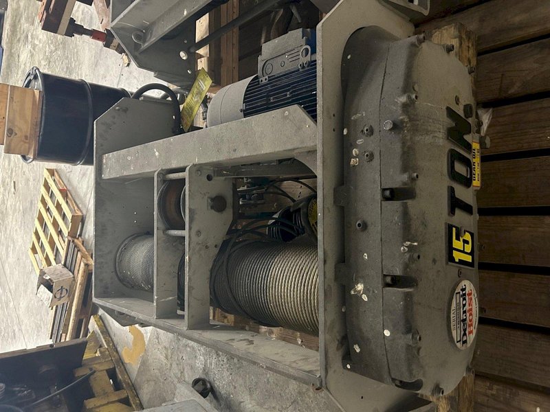 detroit 15 ton electric hoist s/n 163856 with remote controls