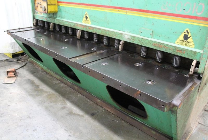 10' X 1/2" ACCURSHEAR HYDRAULIC SHEAR: STOCK #63398