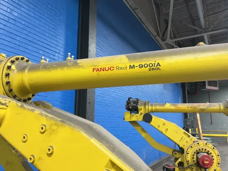 FANUC ROBOT ARM  -  M-900IA/260L