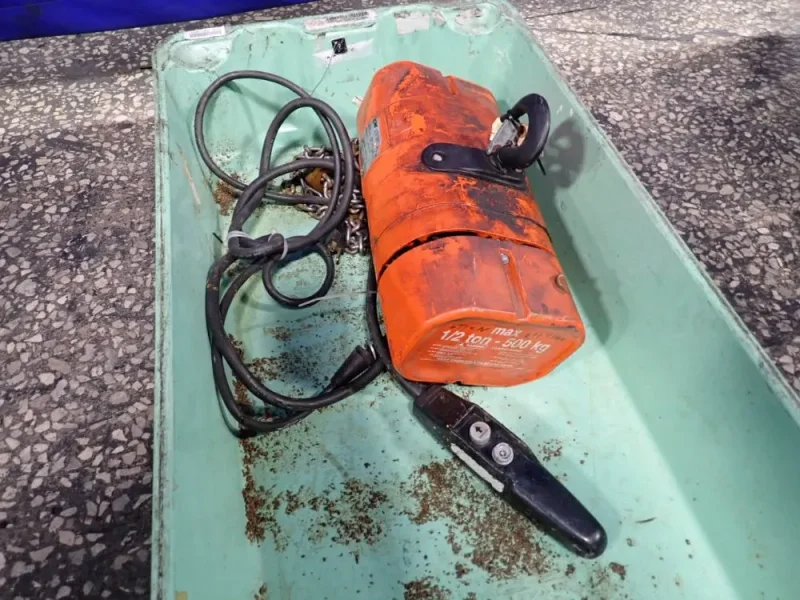 CM 1/2 TON HOIST  -  WF