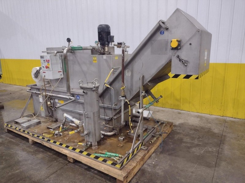 CRYSTAL FILTRATION CONTINUOUS FILTER COOLANT SYSTEM, WITH DRAG-OUT CONVEYOR : YOBRO #25069