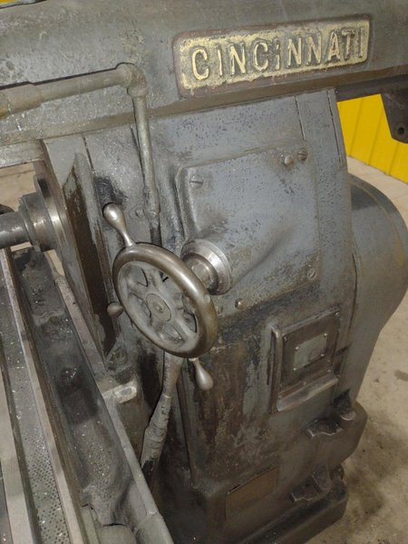 3 HP CINCINNATI MODEL 1-18 PLAIN HORIZONTAL MILLING MACHINE: STOCK #21030