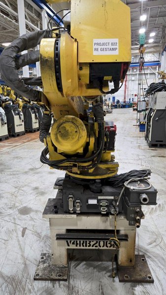 FANUC – R2000IB/210 W/ R-30IA Controls USED