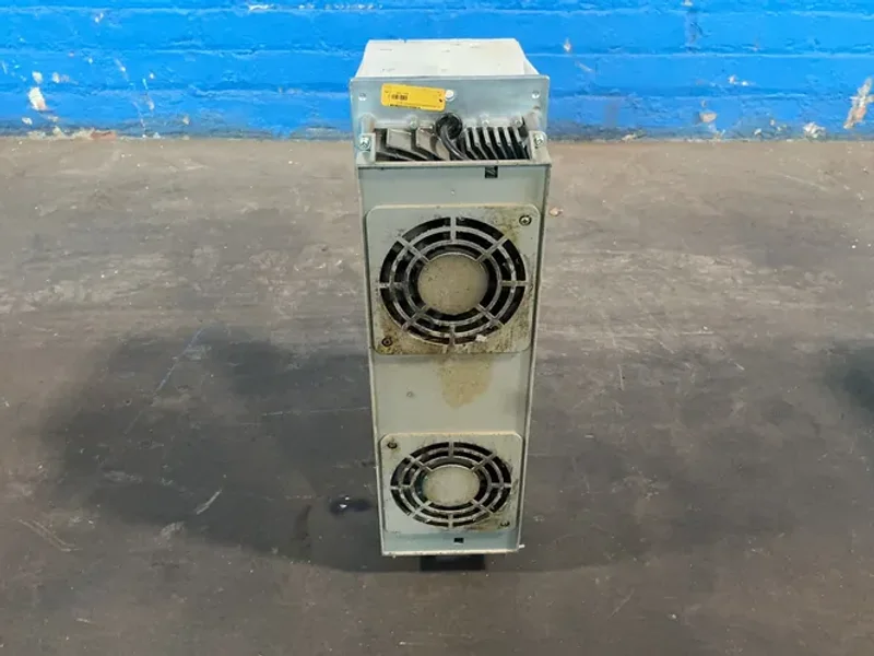 MITSUBISHI 9 KW SERVO DRIVE UNIT  -  MDS-C1-V1-90
