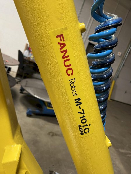 Fanuc M-710iC 45M 6-Axis Robot w/45kg Payload, 2021 – Fanuc R-30iB Plus Control, Teach Pendant, Never Used
