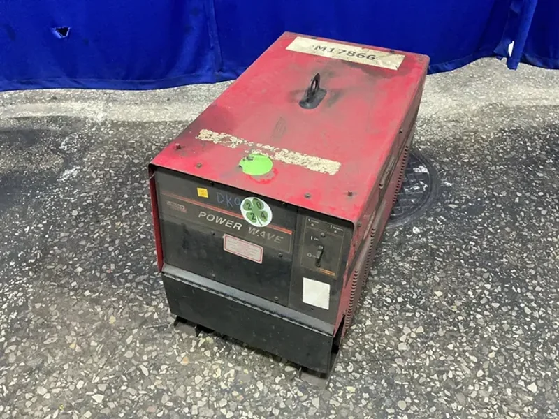 LINCOLN ELECTRIC 455 WATTS POWER WAVE WELDER   -  POWERWAVE455