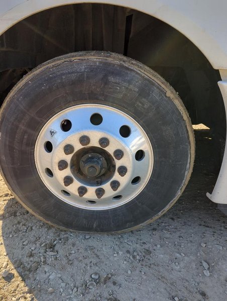 2022 International LT625 3HSDZAPR2NN443564